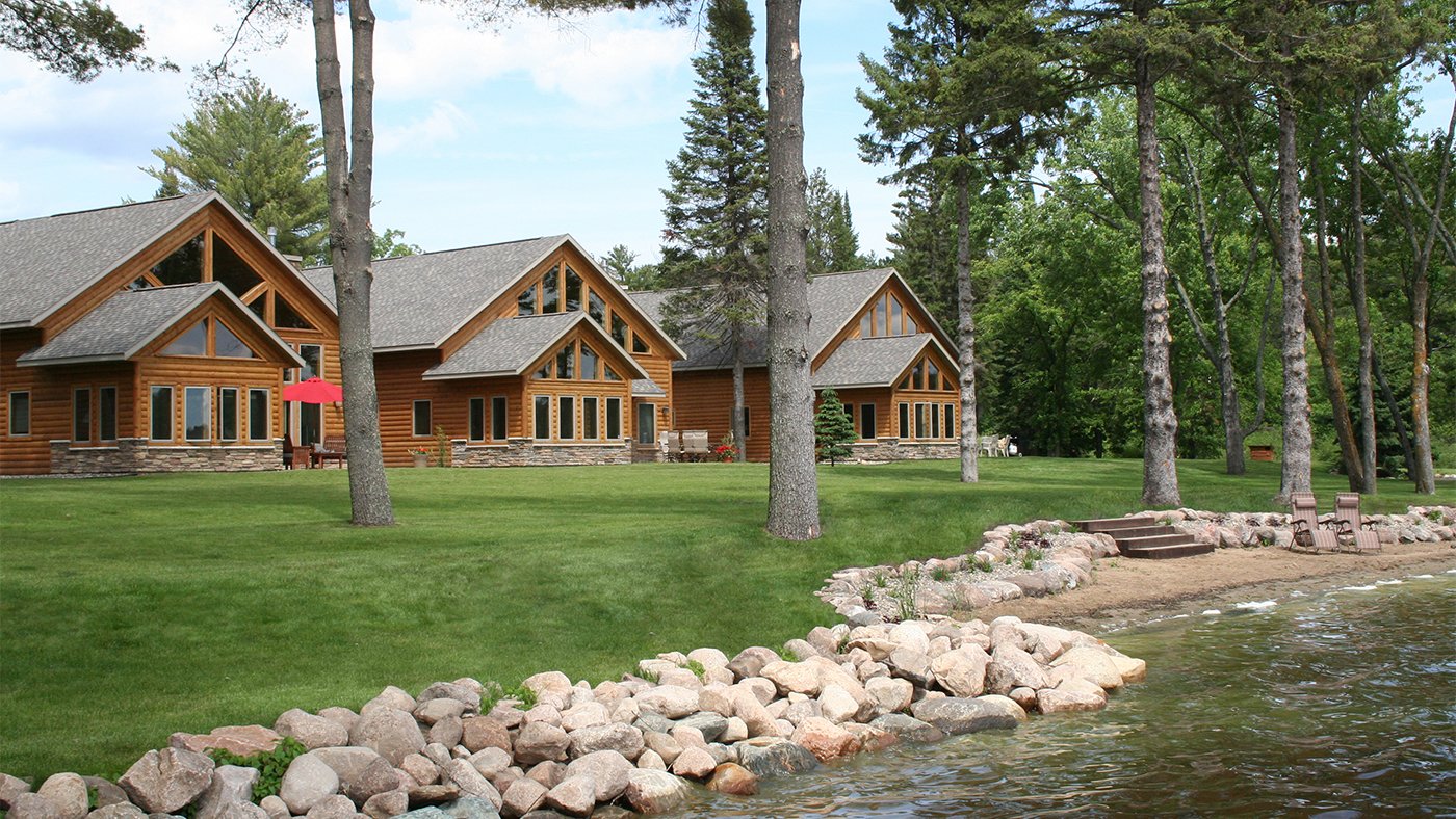 Gull Lake View Villas